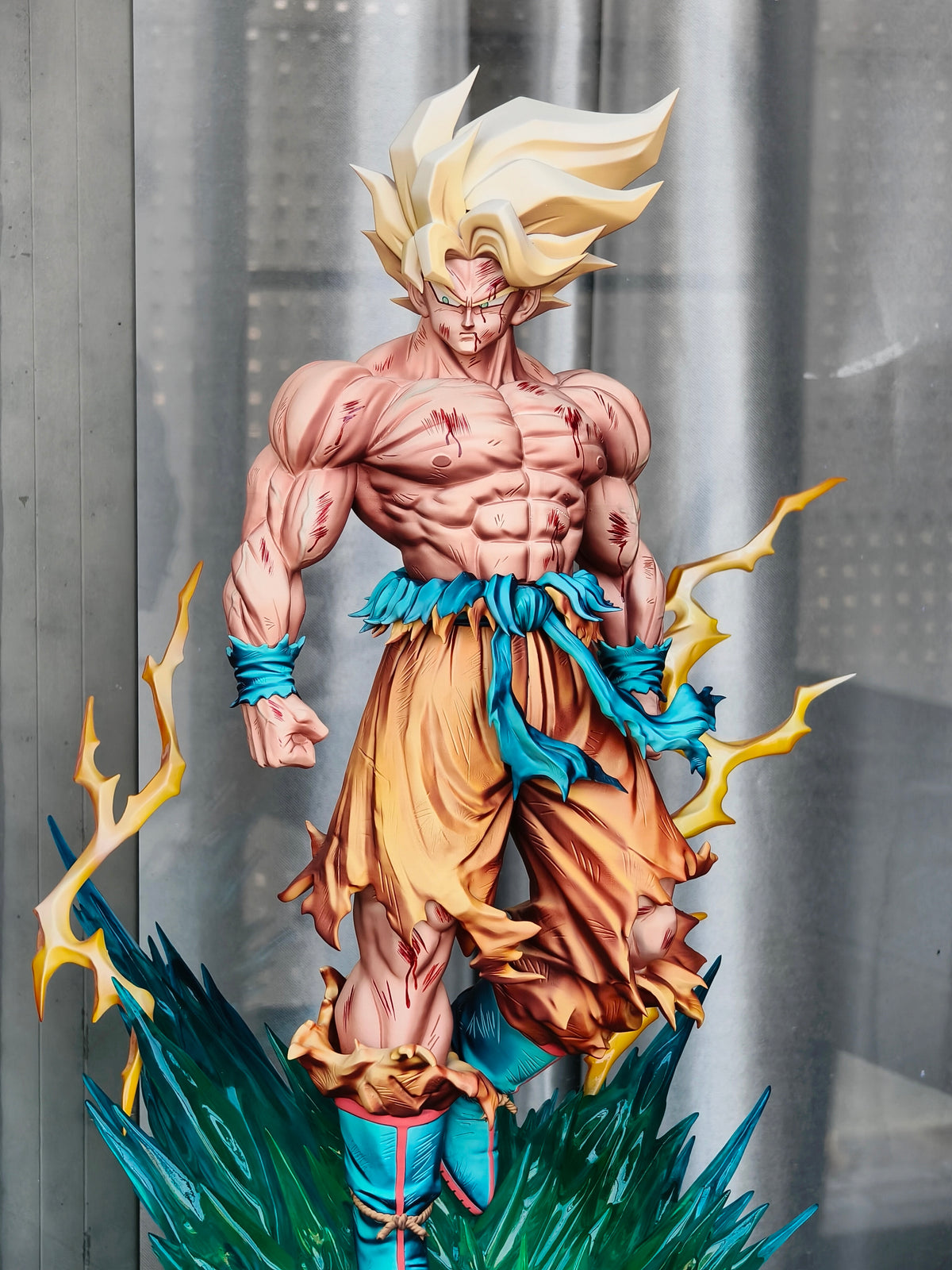 [PREVENTA] Gokú SSJ- Dragon Ball - Estatua 1/6 - LP Studio